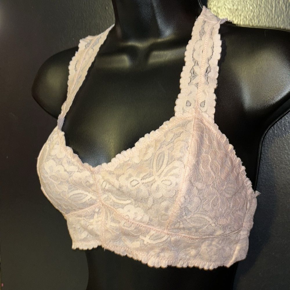 Intimately by Free People. Romantic, feminine sexy Pink stretch lace. Sz small.
